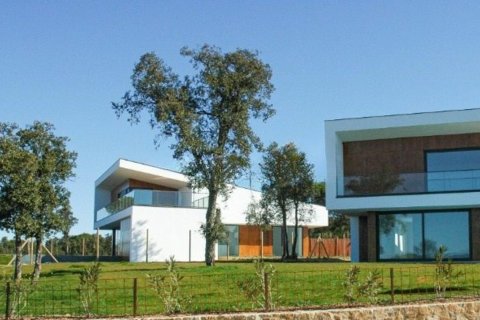 Купить дом в Пладжа-де-Аро, Испания с 5 комнат, № 1678 - фото 2