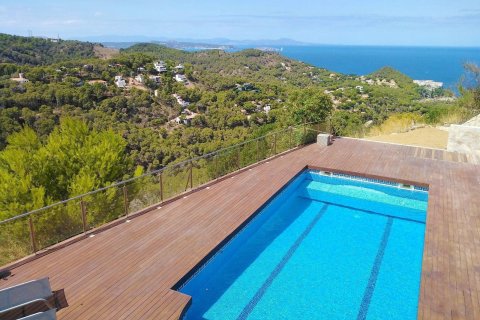 Купить дом в Бегур, Испания с 5 комнат, № 1680 - фото 3