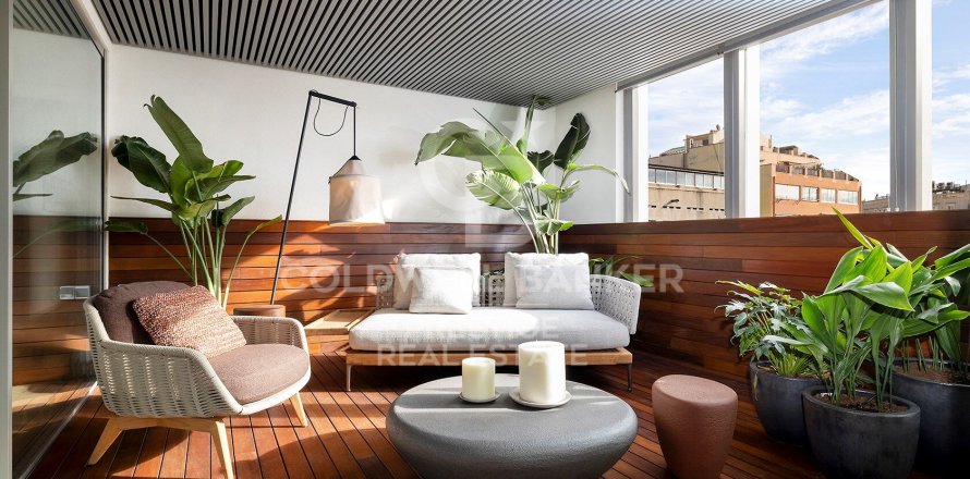 Пентхаус с 4 спальнями в Барселоне, Каталония, Испания № 5747