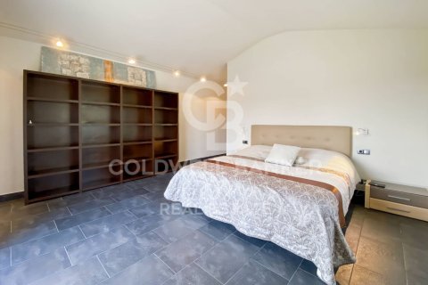 4 bedrooms house for sale in Peralada, Girona, Catalonia, Spain № 5745 - photo 11