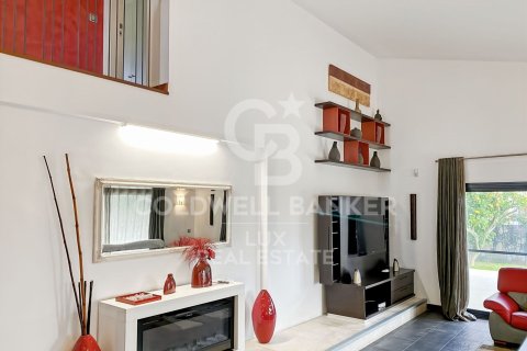 4 bedrooms house for sale in Peralada, Girona, Catalonia, Spain № 5745 - photo 5