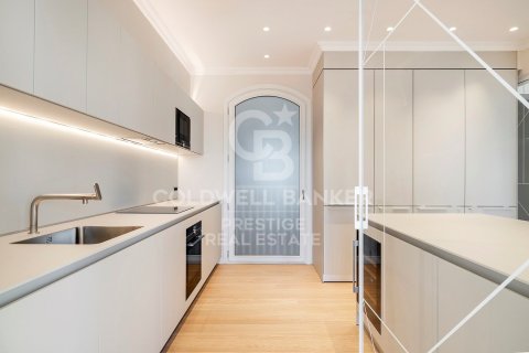 3 chambres apartment à vendre à Barcelona, Catalonia, Spain № 5748 - photo 2