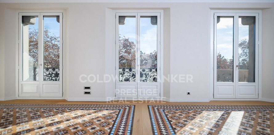 3 chambres apartment à vendre à Barcelona, Catalonia, Spain № 5748