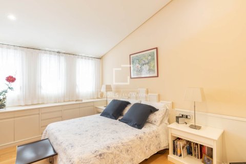 4 chambres villa à vendre à Sant Cugat Del Valles, Barcelona, Catalonia, Spain № 4148 - photo 21