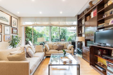 4 chambres villa à vendre à Sant Cugat Del Valles, Barcelona, Catalonia, Spain № 4148 - photo 4