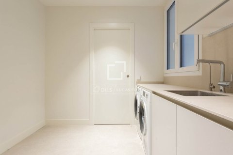 5 chambres apartment à vendre à Barcelona, Catalonia, Spain № 4151 - photo 28