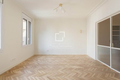 5 chambres apartment à vendre à Barcelona, Catalonia, Spain № 4151 - photo 9