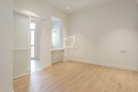 5 bedrooms apartment for sale in Barcelona, Catalonia, Spain № 4151 - photo 25