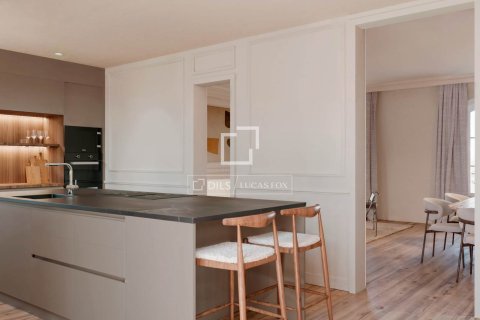 4 chambres apartment à vendre à Barcelona, Catalonia, Spain № 4149 - photo 3