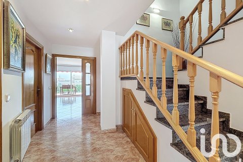 5 chambres house à vendre à Pineda de Mar, Barcelona, Catalonia, Spain № 4871 - photo 11