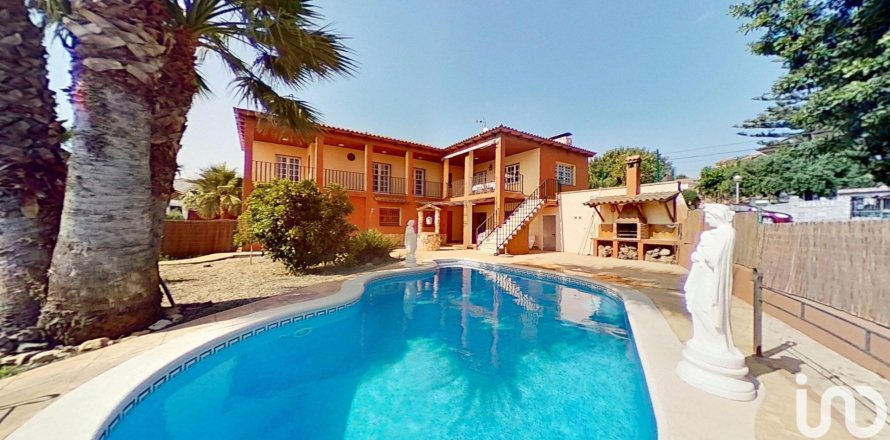 Дом с 4 спальнями в Крейселе, Таррагона, Каталония, Испания № 4870