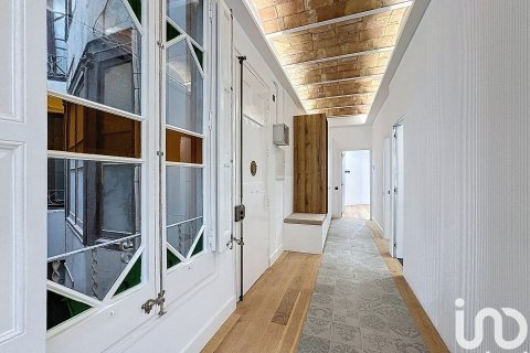 4 bedrooms apartment for sale in Barcelona, Catalonia, Spain № 4914 - photo 13