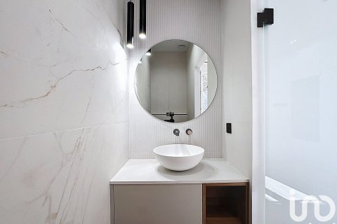 4 bedrooms apartment for sale in Barcelona, Catalonia, Spain № 4914 - photo 27