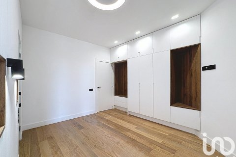 4 bedrooms apartment for sale in Barcelona, Catalonia, Spain № 4914 - photo 17