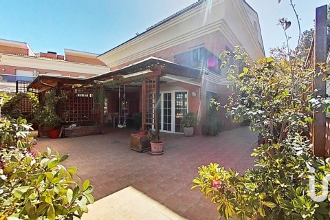 5 bedrooms house for sale in Salou, Tarragona, Catalonia, Spain № 4915 - photo 4