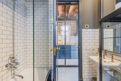 Купить квартиру в Барселона, Испания с 5 комнат, № 1737 - фото 4