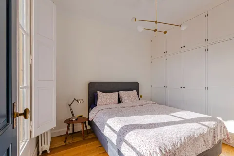 Купить квартиру в Барселона, Испания с 5 комнат, № 1737 - фото 12