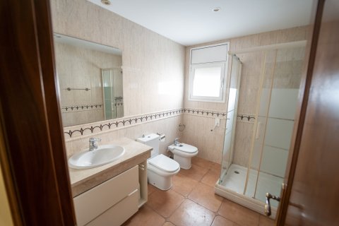 Купить дом в Калафелл, Испания с 5 комнат, № 1734 - фото 11