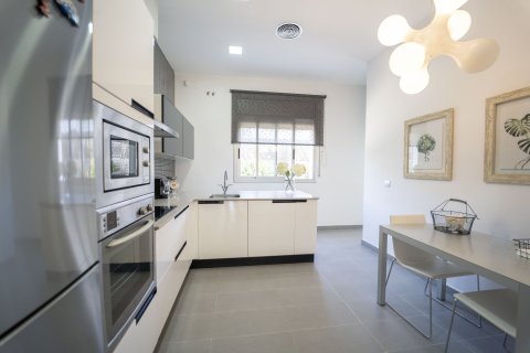 Купить дом в Кома-Руга, Испания с 5 комнат, № 1735 - фото 28