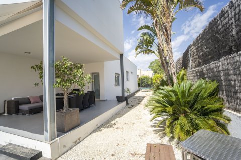 Купить дом в Кома-Руга, Испания с 5 комнат, № 1735 - фото 11