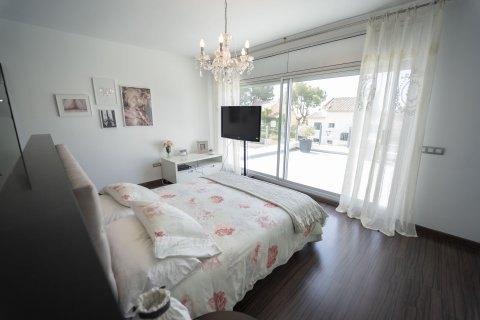 Купить дом в Кома-Руга, Испания с 5 комнат, № 1735 - фото 19