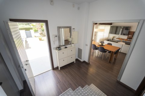 Купить дом в Кома-Руга, Испания с 5 комнат, № 1735 - фото 14