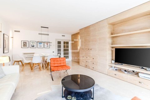 Apartamento de 3 dormitorios en venta en Sitges, Barcelona, Cataluña, Spain № 6585 - foto 6