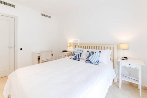 Apartamento de 3 dormitorios en venta en Sitges, Barcelona, Cataluña, Spain № 6585 - foto 15