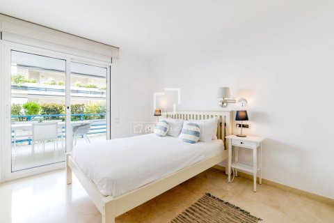Apartamento de 3 dormitorios en venta en Sitges, Barcelona, Cataluña, Spain № 6585 - foto 20