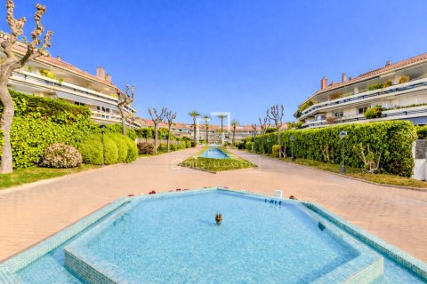 Apartamento de 3 dormitorios en venta en Sitges, Barcelona, Cataluña, Spain № 6585 - foto 24