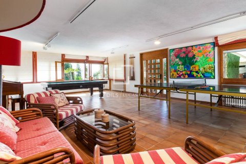 8 bedrooms villa for sale in Premia De Dalt, Barcelona, Catalonia, Spain № 6587 - photo 12