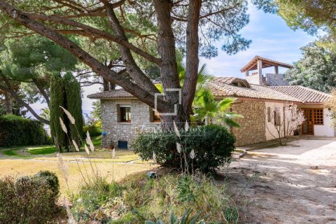 8 bedrooms villa for sale in Premia De Dalt, Barcelona, Catalonia, Spain № 6587 - photo 8