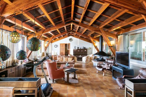 8 bedrooms villa for sale in Premia De Dalt, Barcelona, Catalonia, Spain № 6587 - photo 17