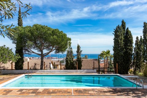 8 bedrooms villa for sale in Premia De Dalt, Barcelona, Catalonia, Spain № 6587 - photo 6