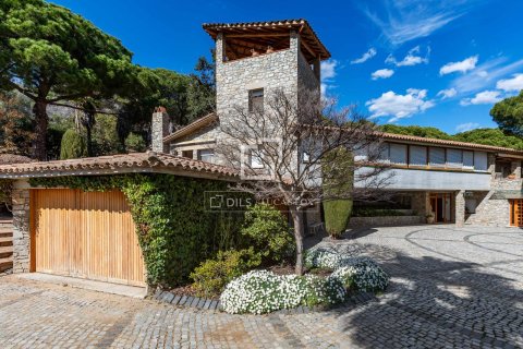 8 bedrooms villa for sale in Premia De Dalt, Barcelona, Catalonia, Spain № 6587