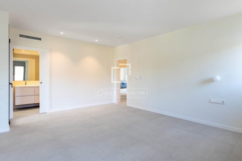 6 bedrooms villa for sale in El Masnou, Barcelona, Catalonia, Spain № 6584 - photo 25