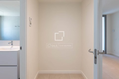 6 bedrooms villa for sale in El Masnou, Barcelona, Catalonia, Spain № 6584 - photo 26