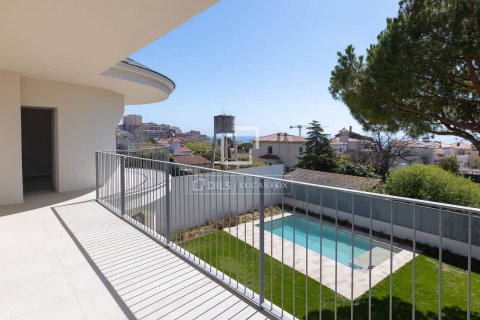 6 bedrooms villa for sale in El Masnou, Barcelona, Catalonia, Spain № 6584 - photo 14