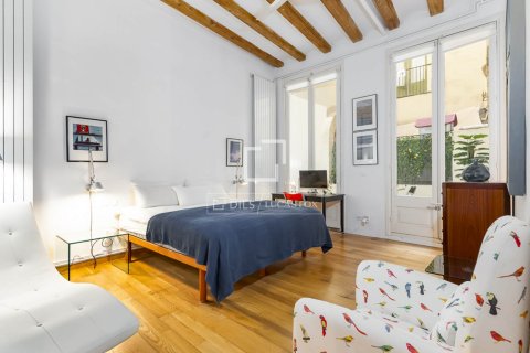 2 chambres apartment à vendre à Barcelona, Catalonia, Spain № 6586 - photo 3