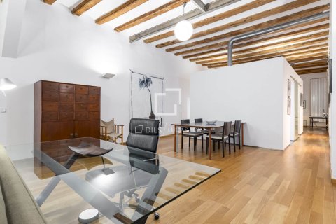2 chambres apartment à vendre à Barcelona, Catalonia, Spain № 6586 - photo 10