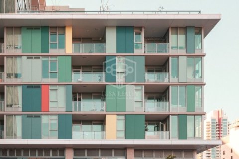 Parcela de 600 m² en venta en Barcelona, Cataluña, Spain № 6583