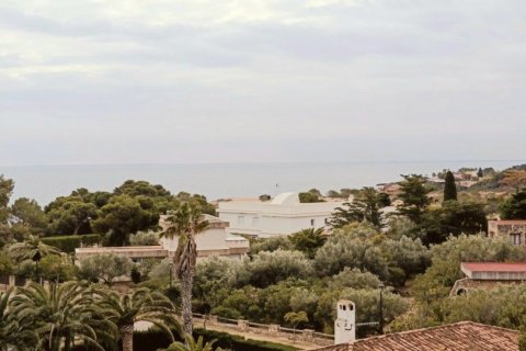 4 bedrooms house for sale in L'Ametlla de Mar, Tarragona, Catalonia, Spain № 5077 - photo 27