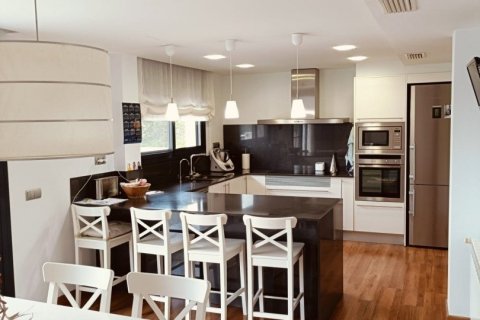 4 bedrooms house for sale in L'Ametlla de Mar, Tarragona, Catalonia, Spain № 5077 - photo 7