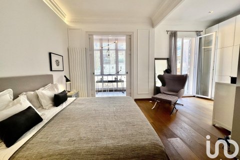 4 bedrooms apartment for sale in Barcelona, Catalonia, Spain № 5076 - photo 13