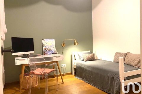 4 bedrooms apartment for sale in Barcelona, Catalonia, Spain № 5076 - photo 22