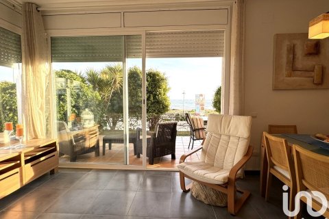 4 bedrooms apartment for sale in Cubelles, Barcelona, Catalonia, Spain № 5075 - photo 3