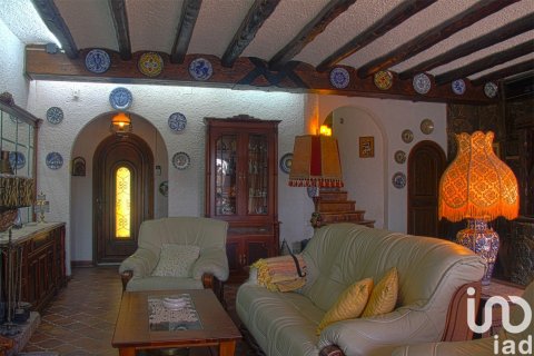 4 bedrooms house for sale in Valls, Tarragona, Catalonia, Spain № 5072 - photo 3