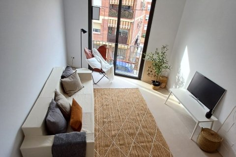 2 bedrooms duplex for sale in Santa Coloma de Gramenet, Barcelona, Catalonia, Spain № 5078 - photo 8