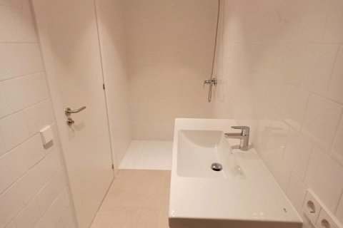 2 bedrooms duplex for sale in Santa Coloma de Gramenet, Barcelona, Catalonia, Spain № 5078 - photo 16