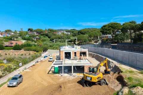 7 bedrooms villa for sale in Sant Andreu de Llavaneres, Barcelona, Catalonia, Spain № 4225 - photo 26